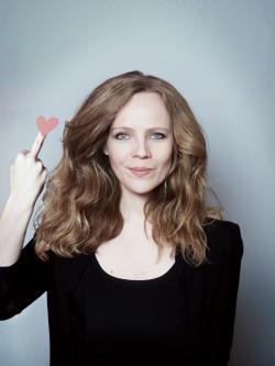Sarah Bosetti - "Ich hab nichts gegen Frauen, du Schlampe!"
